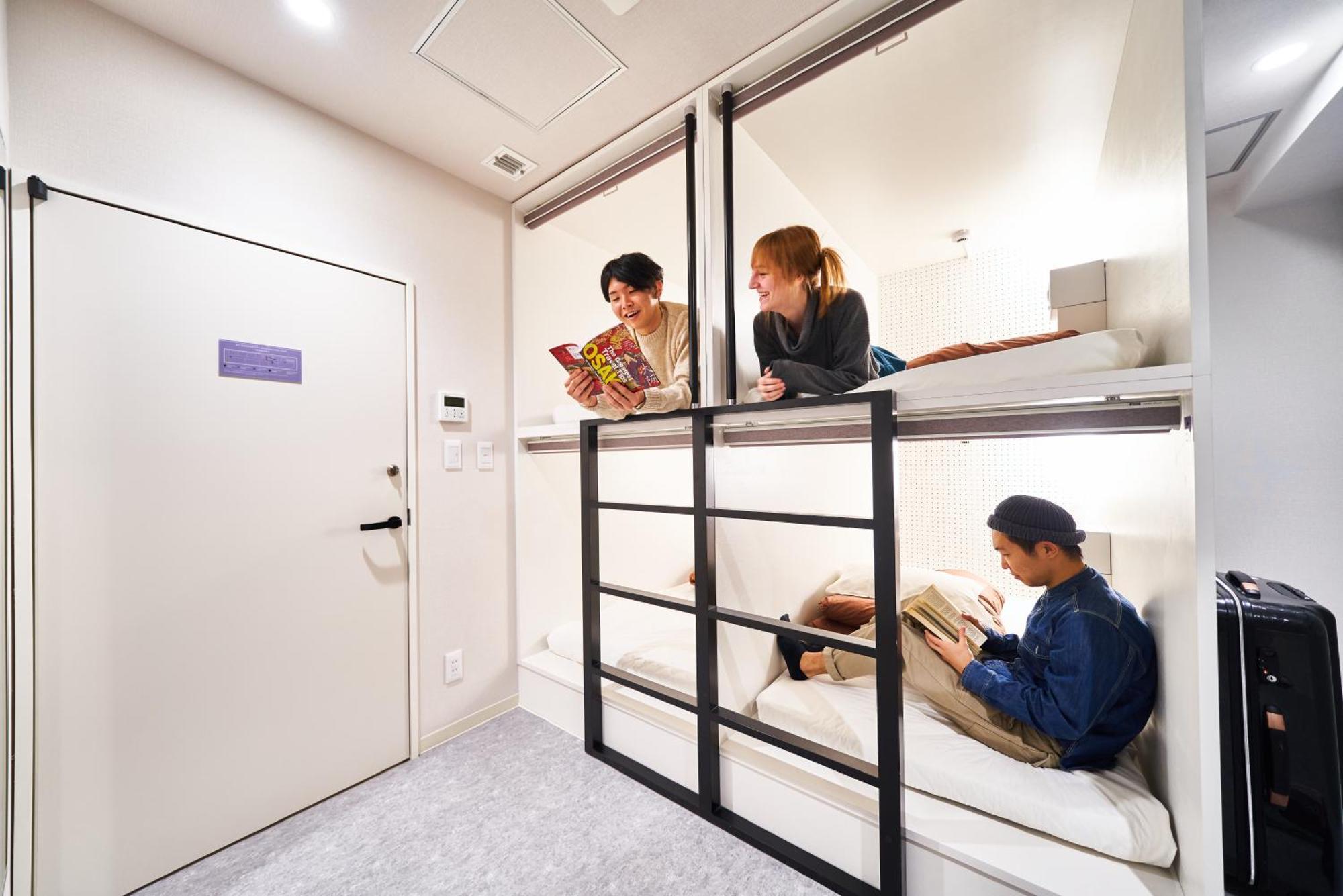 &And Hostel Shinsaibashi East Ōsaka Exterior foto