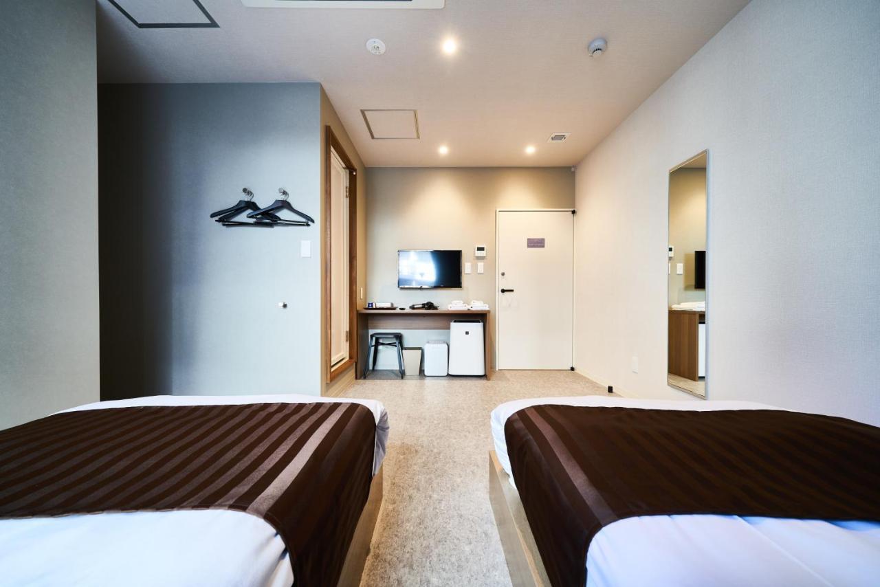 &And Hostel Shinsaibashi East Ōsaka Exterior foto